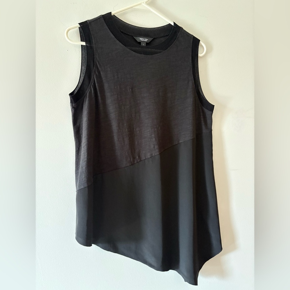 Vera Wang, Simply Vera,Black Asymmetrical Sleeveless Tank Top Sz L